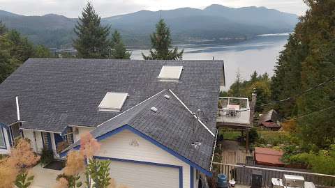 Sechelt Inlet Bed And Breakfast